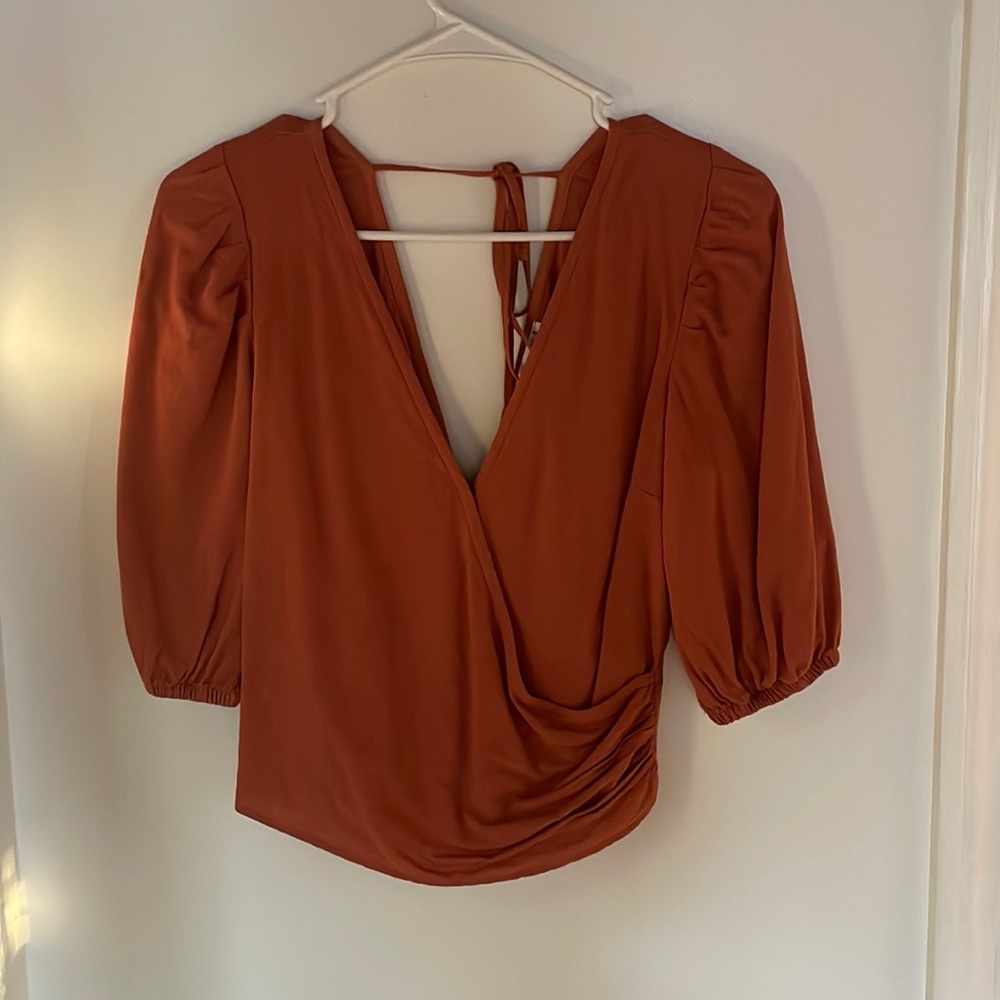 A&F Burnt Orange crossover crop top